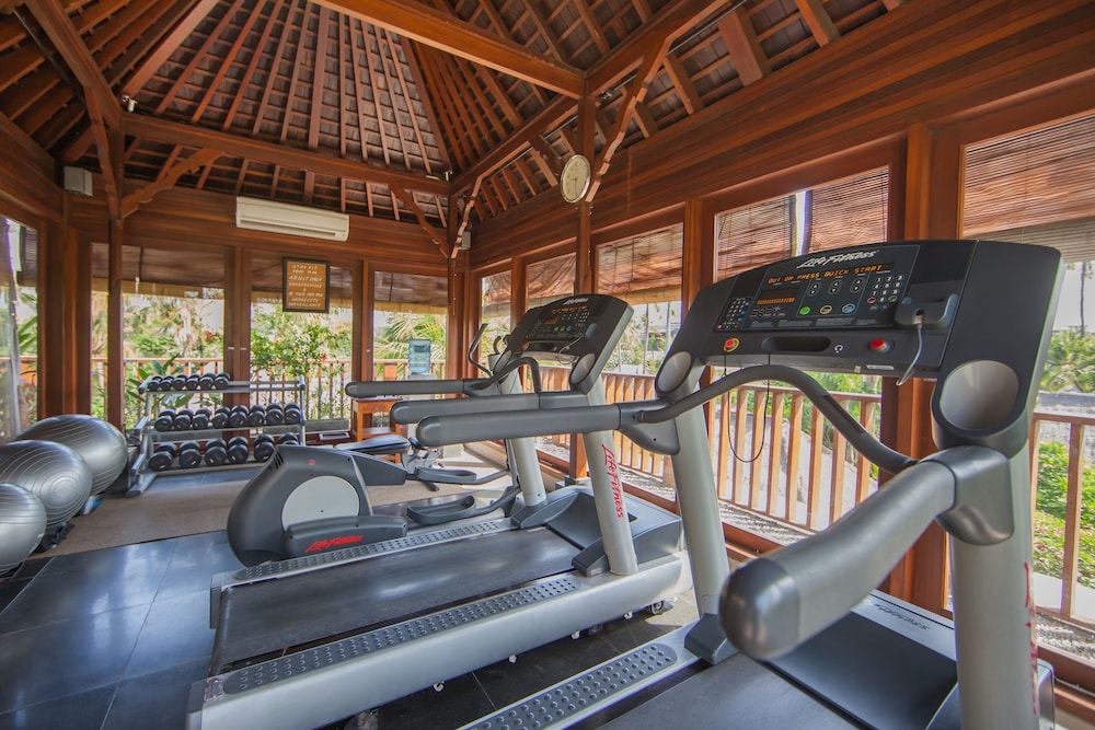 LEGIAN BEACH HOTEL 36/57