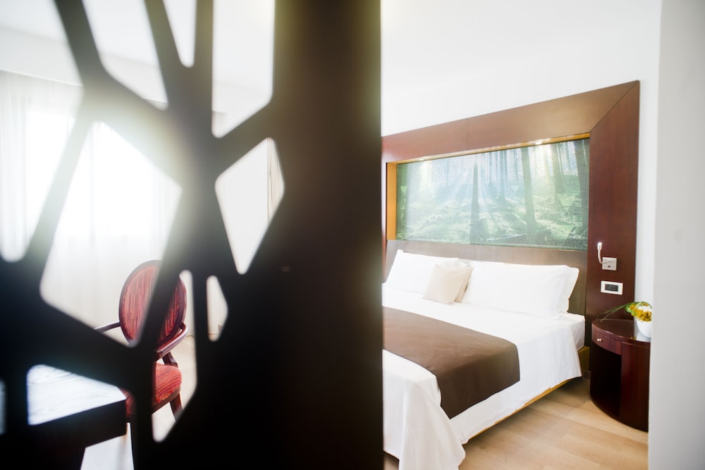 Mercure Olbia Hotel e Spa 32/76