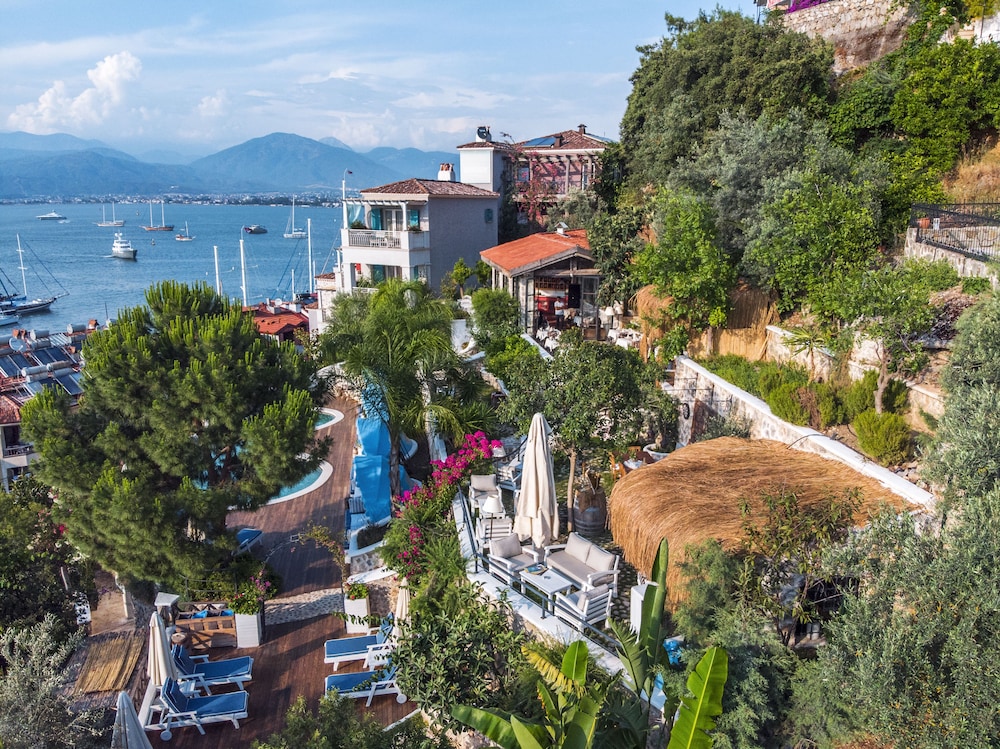 Unique Hotel Fethiye 61/69