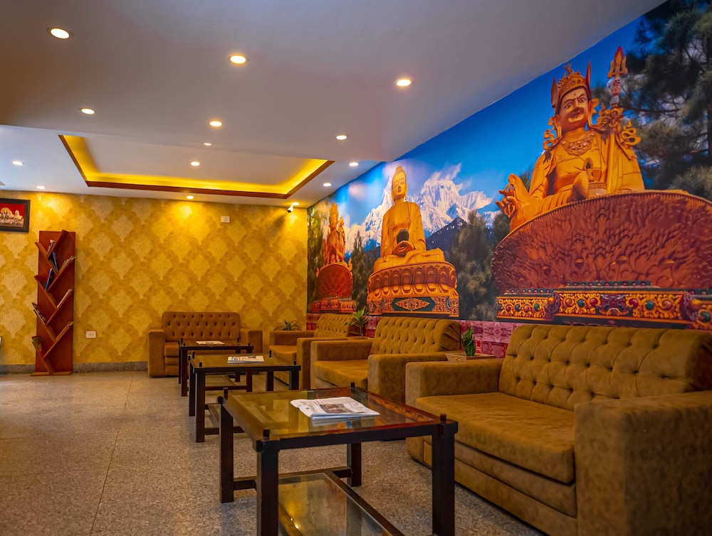 Shatkar Hotel and Spa 13/16