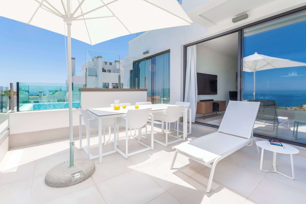 Wyndham Grand Costa del Sol 36/47
