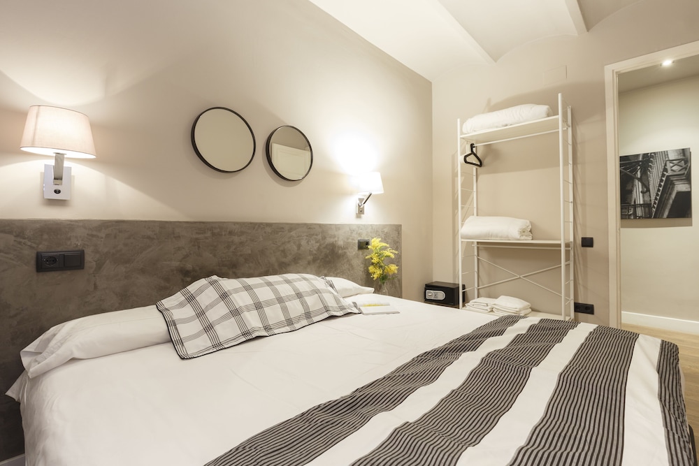 Ainb Eixample Miro Apartments 12/50