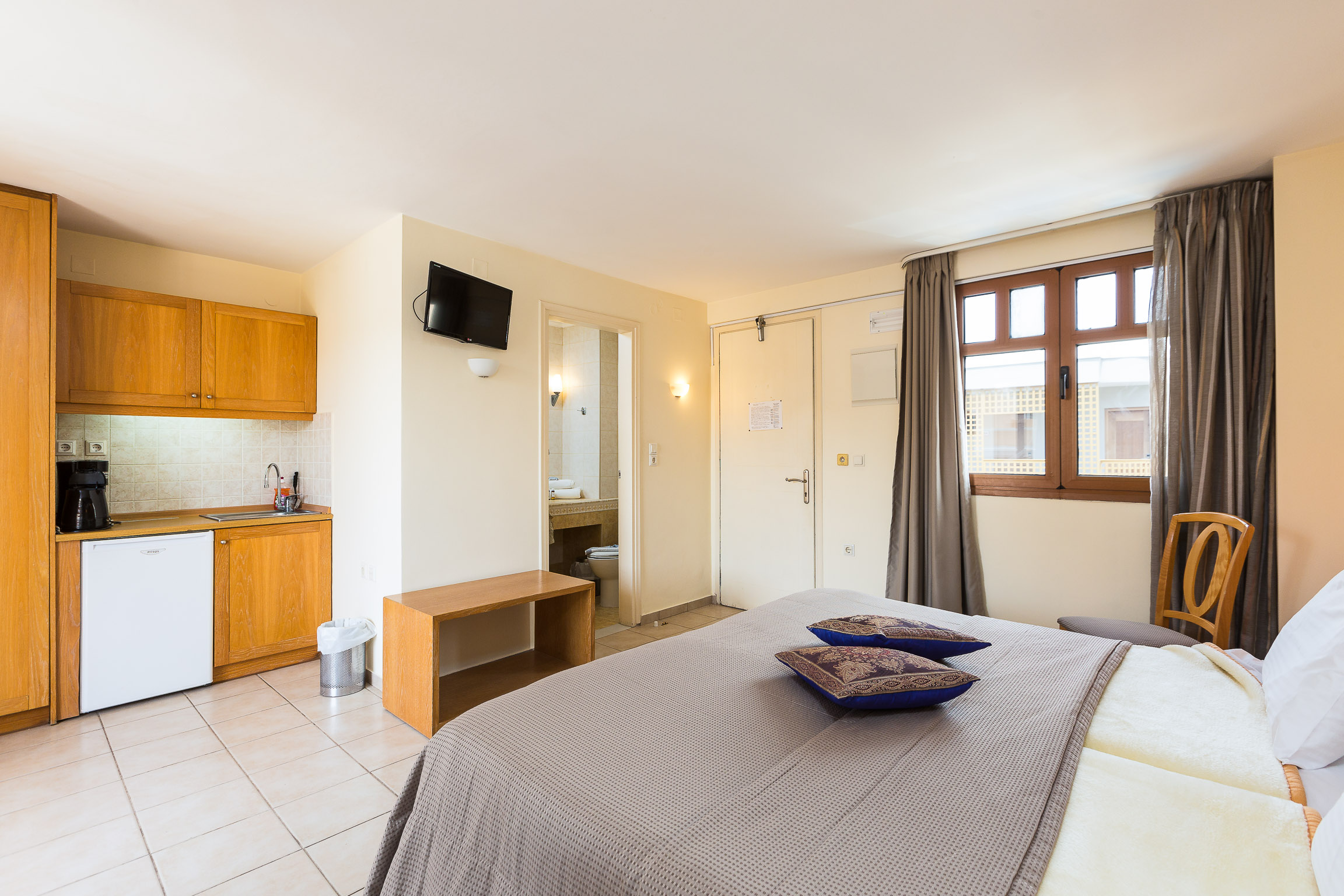 Ammos Suites 9/51