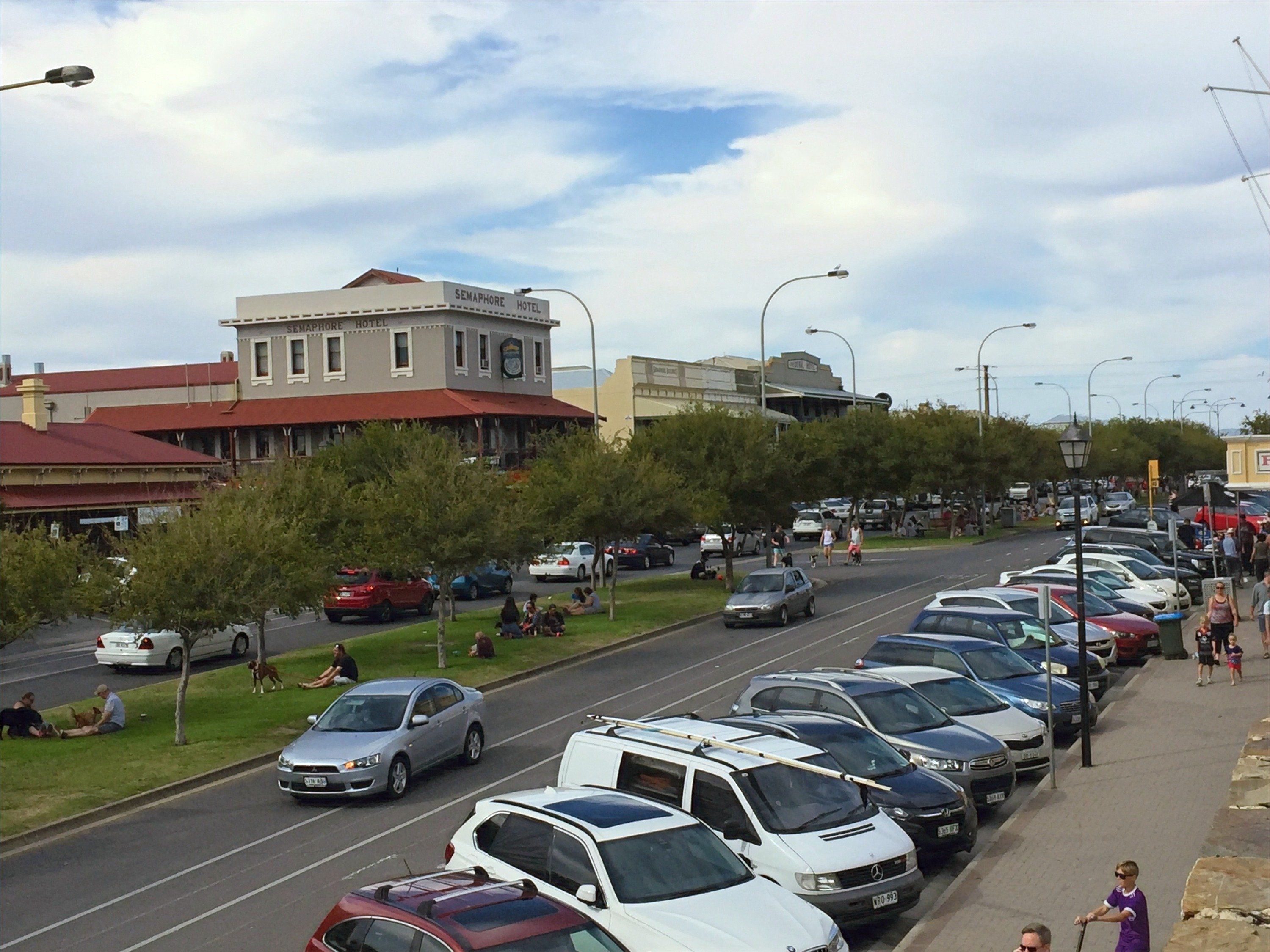Semaphore Splash Apartments 38/50
