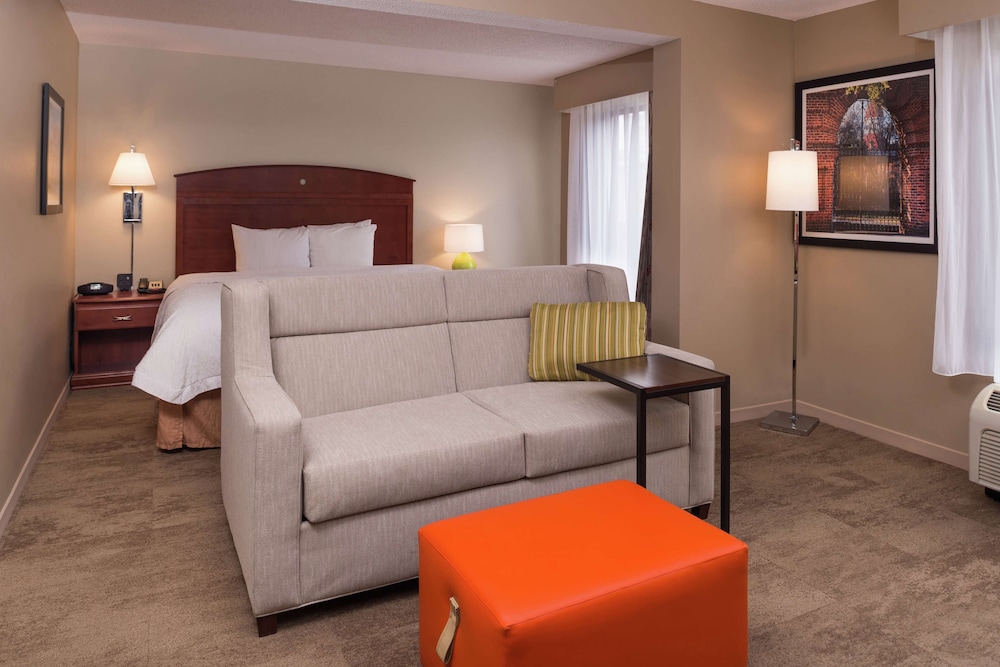 Hampton Inn Columbia Northeast-Fort Jackson Area 27/38