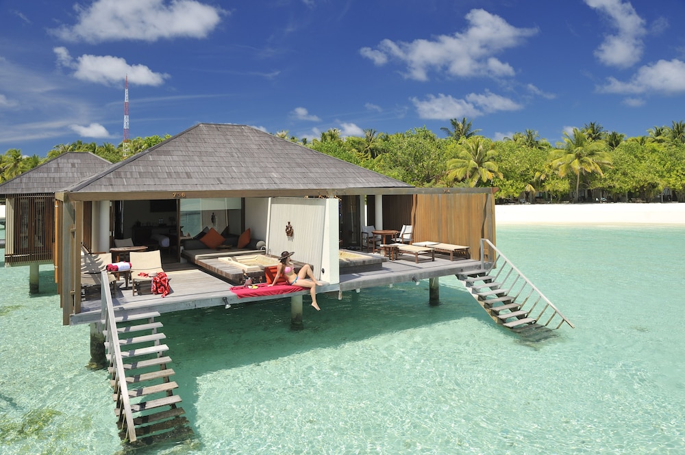 Villa Nautica Paradise Island 107/114