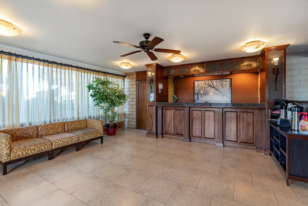 Best Western Orchard Inn 14/31