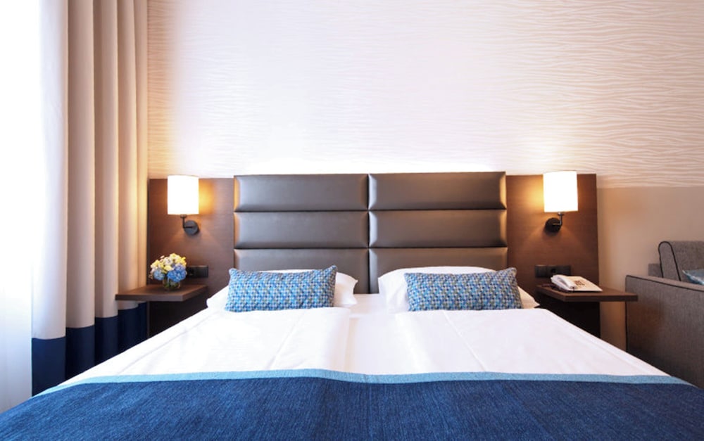 غرفة قياسية ثلاثية بسريرين منفصلين مع أريكة، HOTEL DREI KRONEN VIENNA CITY 7/10