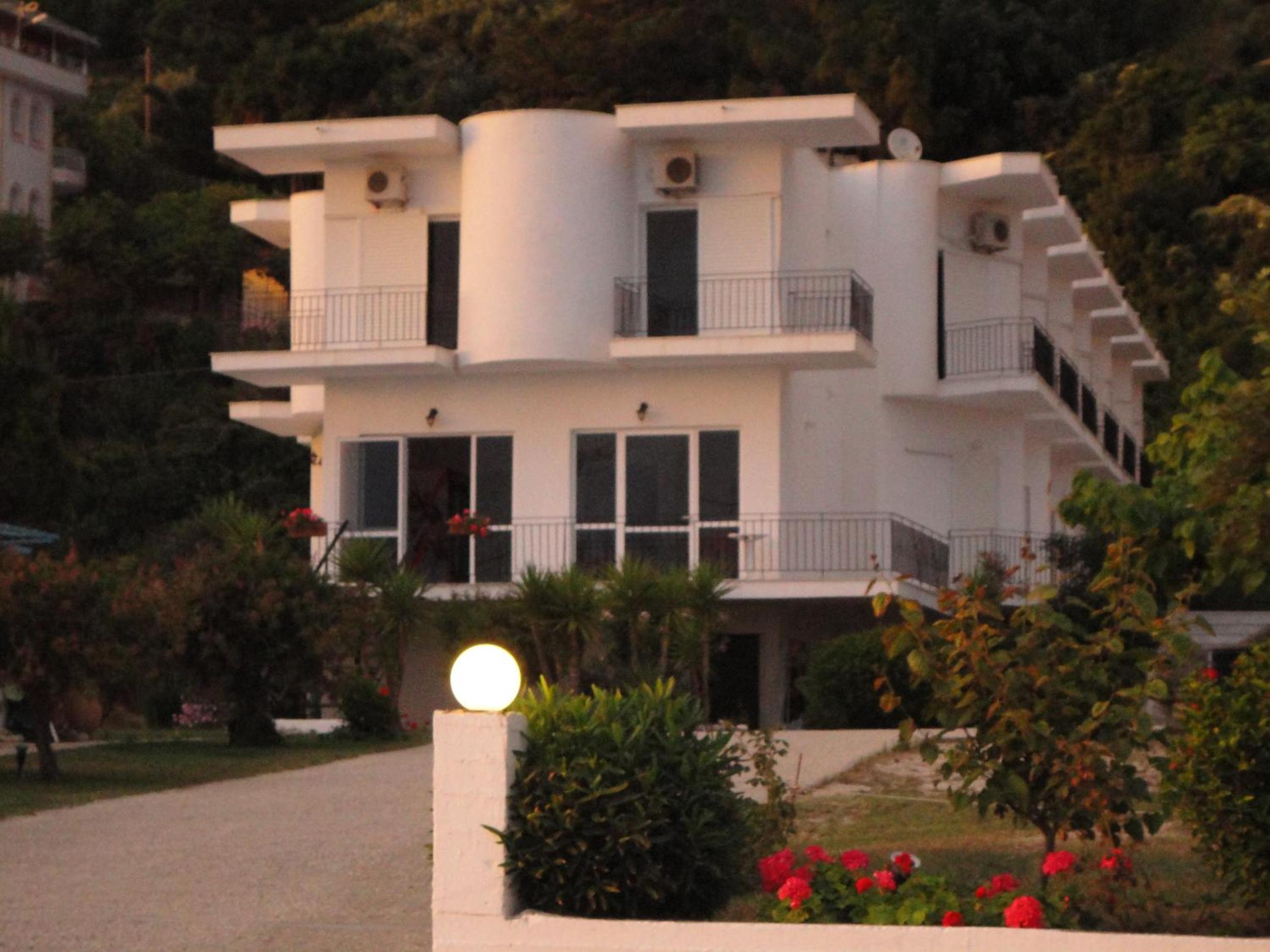 Hotel Mirto 2/50