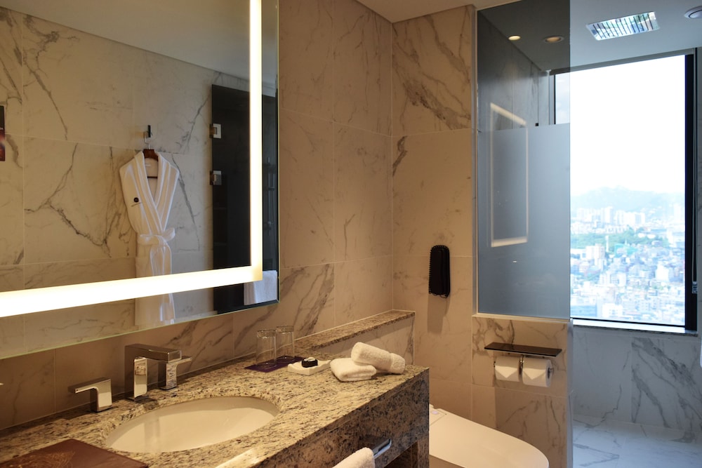 Grand Mercure Ambassasdor Hotel and Residences Seoul Yongsan 18/71