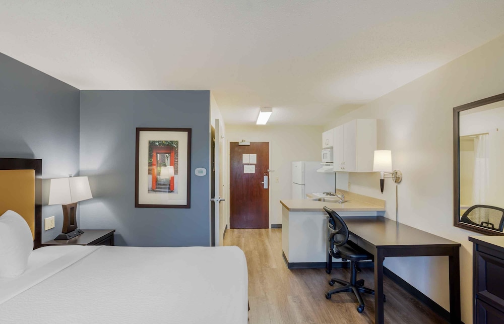 Extended Stay America New York City - Laguardia Airport 24/61