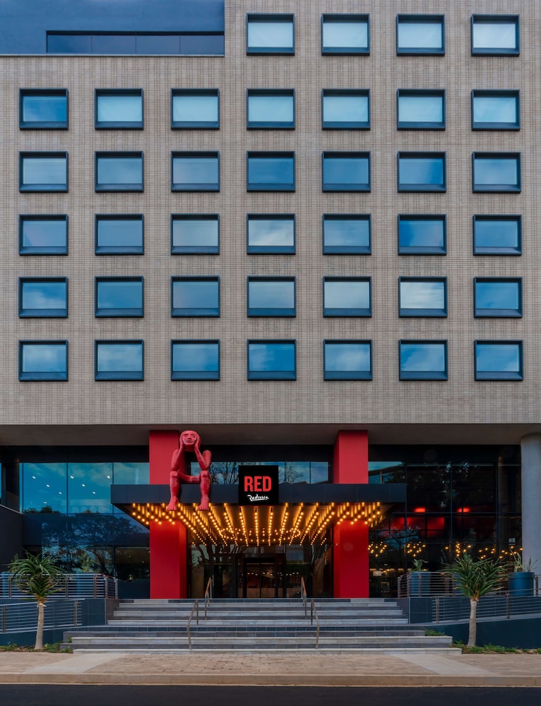 Radisson RED Hotel, Johannesburg Rosebank 4/75