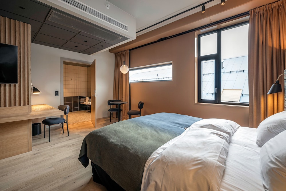Quality Hotel Richard With 5/42