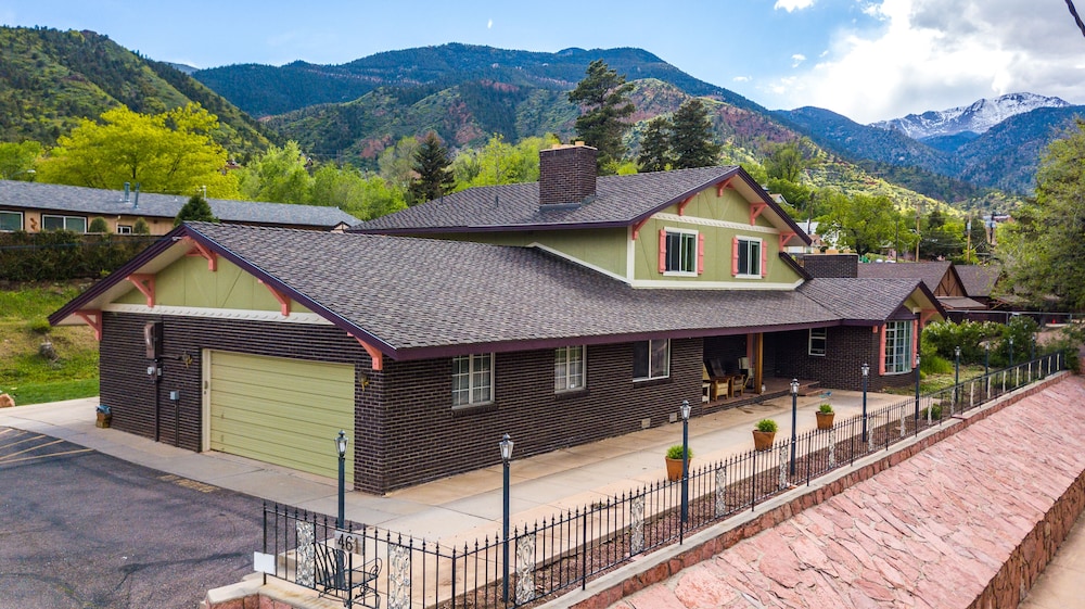 INNhale Cannabis Friendly B&B - Adults Only 1/55