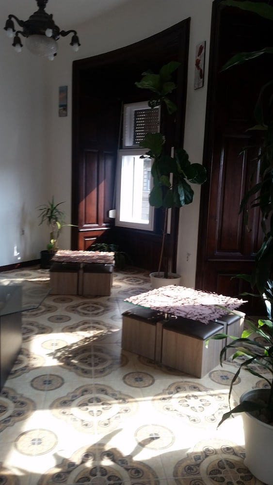 Omega Guesthouse Budapest 14/50