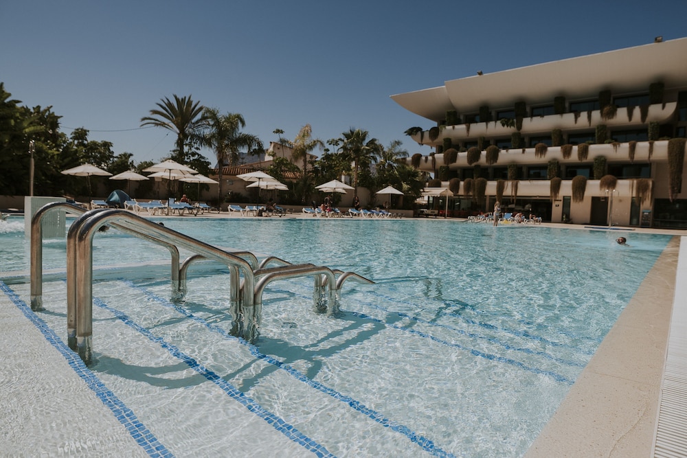 Deloix Aqua Center Hotel 5/68