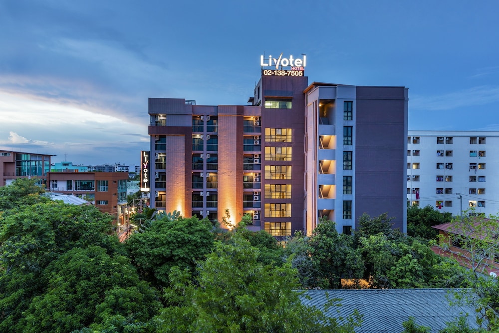 Livotel Hotel Lat Phrao Bangkok photo1