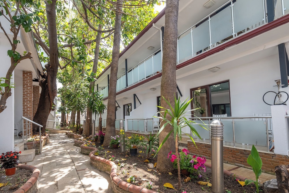 Tropic Hotel Side in SIDE