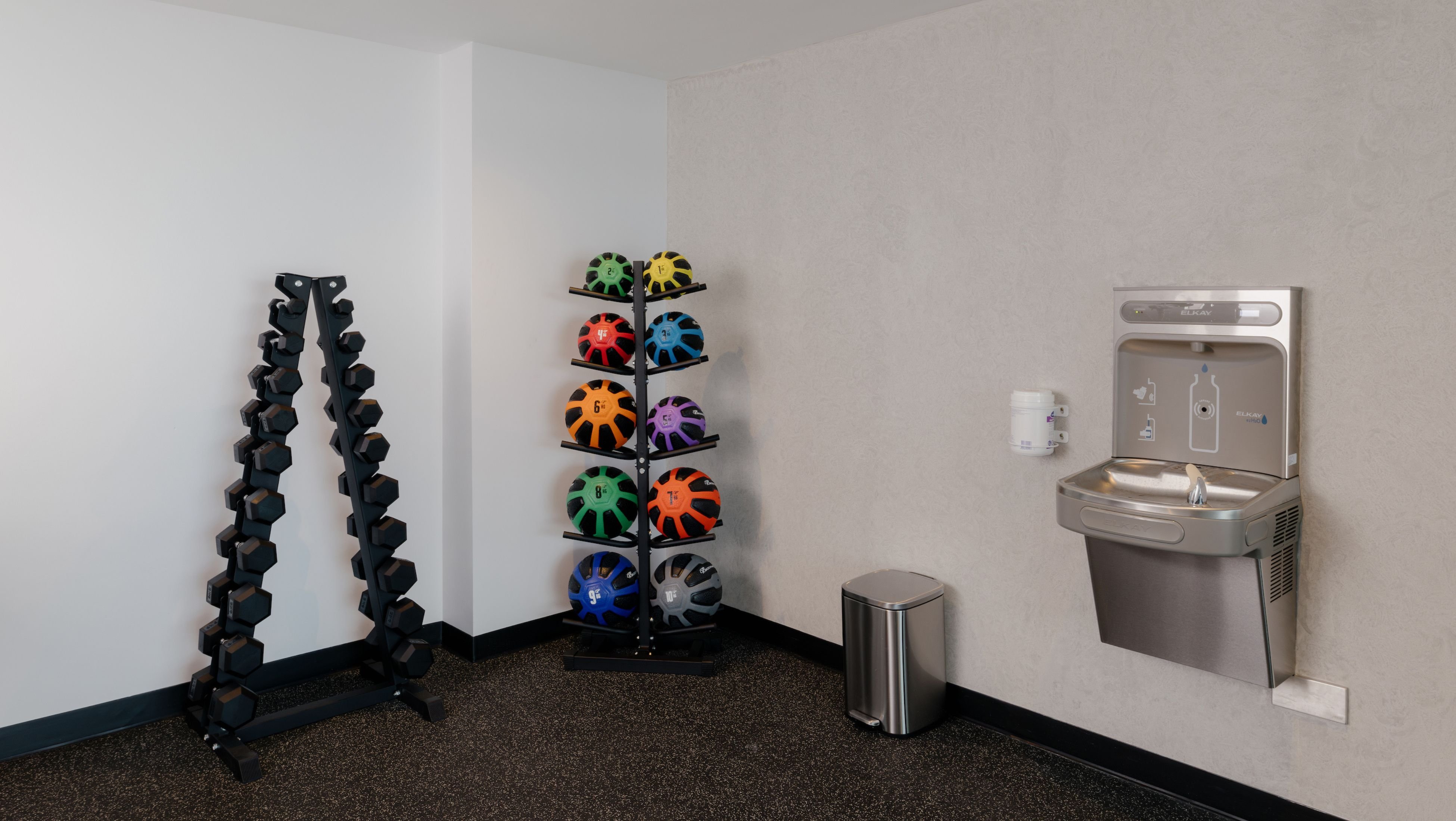 Crowne Plaza Adelaide Mawson Lakes 24/50