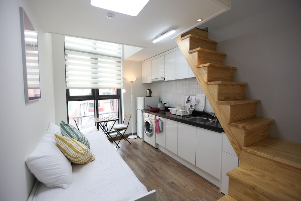 Myeongdong Artmonstay Guesthouse 49/74