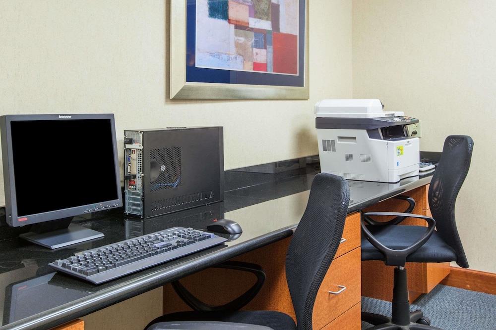 Fairfield by Marriott Inn & Suites Rome NY 41/50