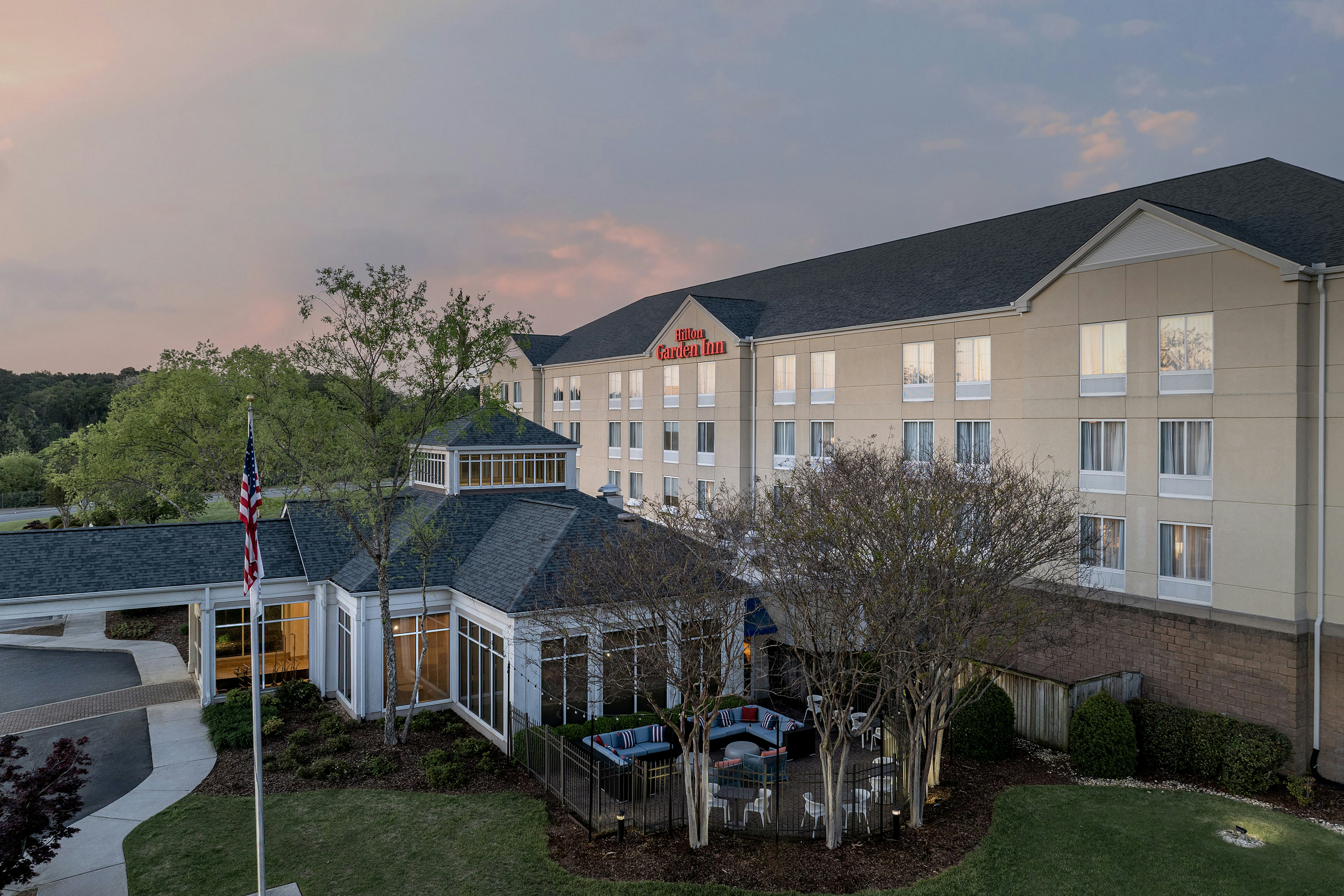 Hilton Garden Inn Huntsville Space Center 53/55