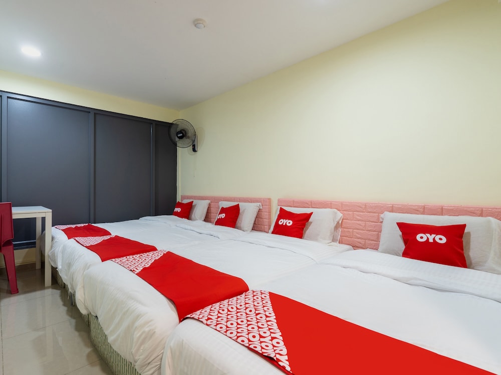 OYO 89717 Budget Star Hotel 14/32
