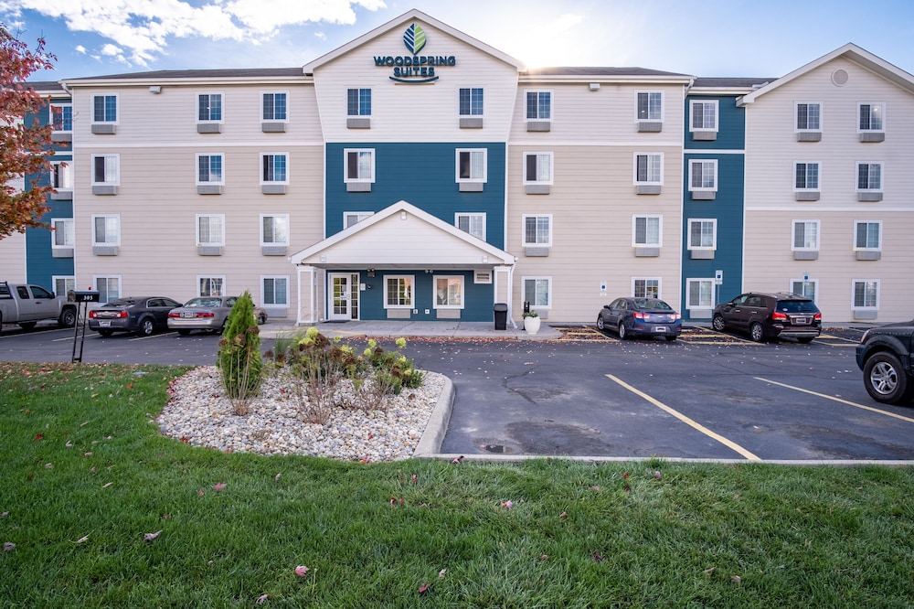 WoodSpring Suites Columbus West - Hilliard 48/53