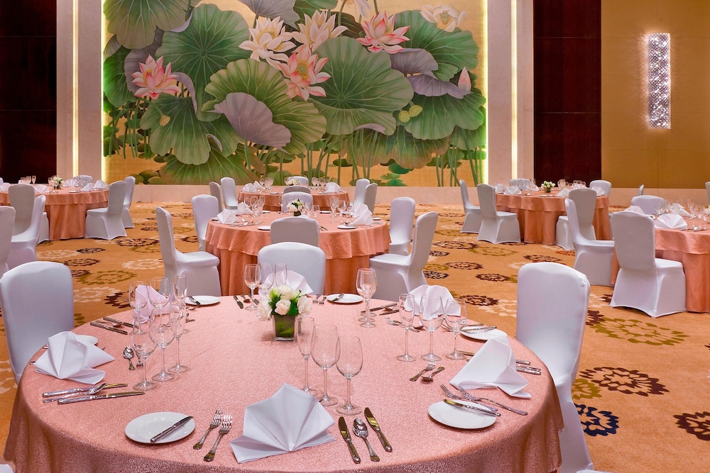 Sheraton Daqing Hotel 28/38