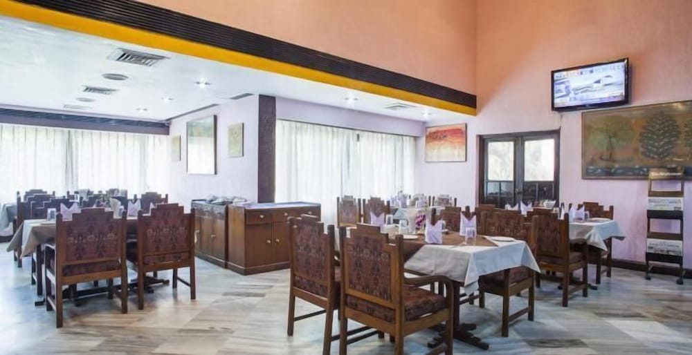 HOTEL KALINGA ASHOK 21/27