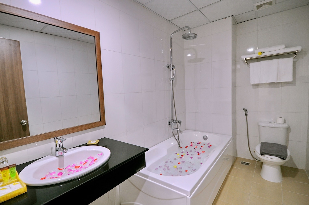 Rigel Hotel 38/64