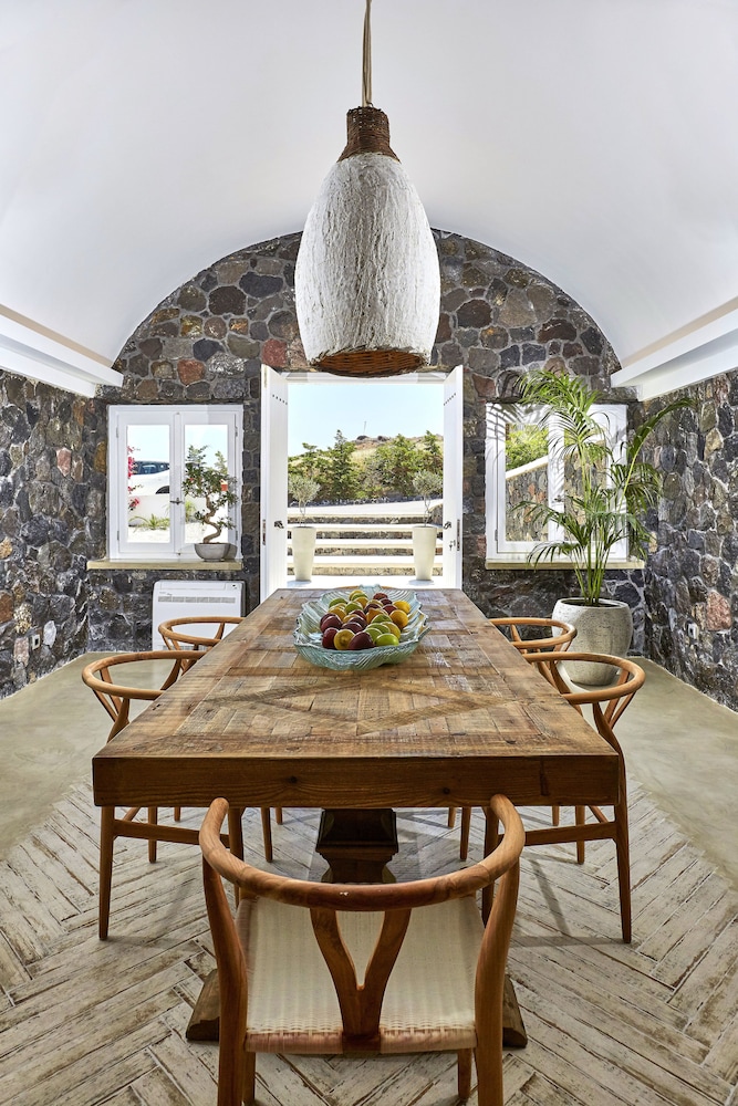 Amor Hideaway Villas by Mr and Mrs White 26/46
