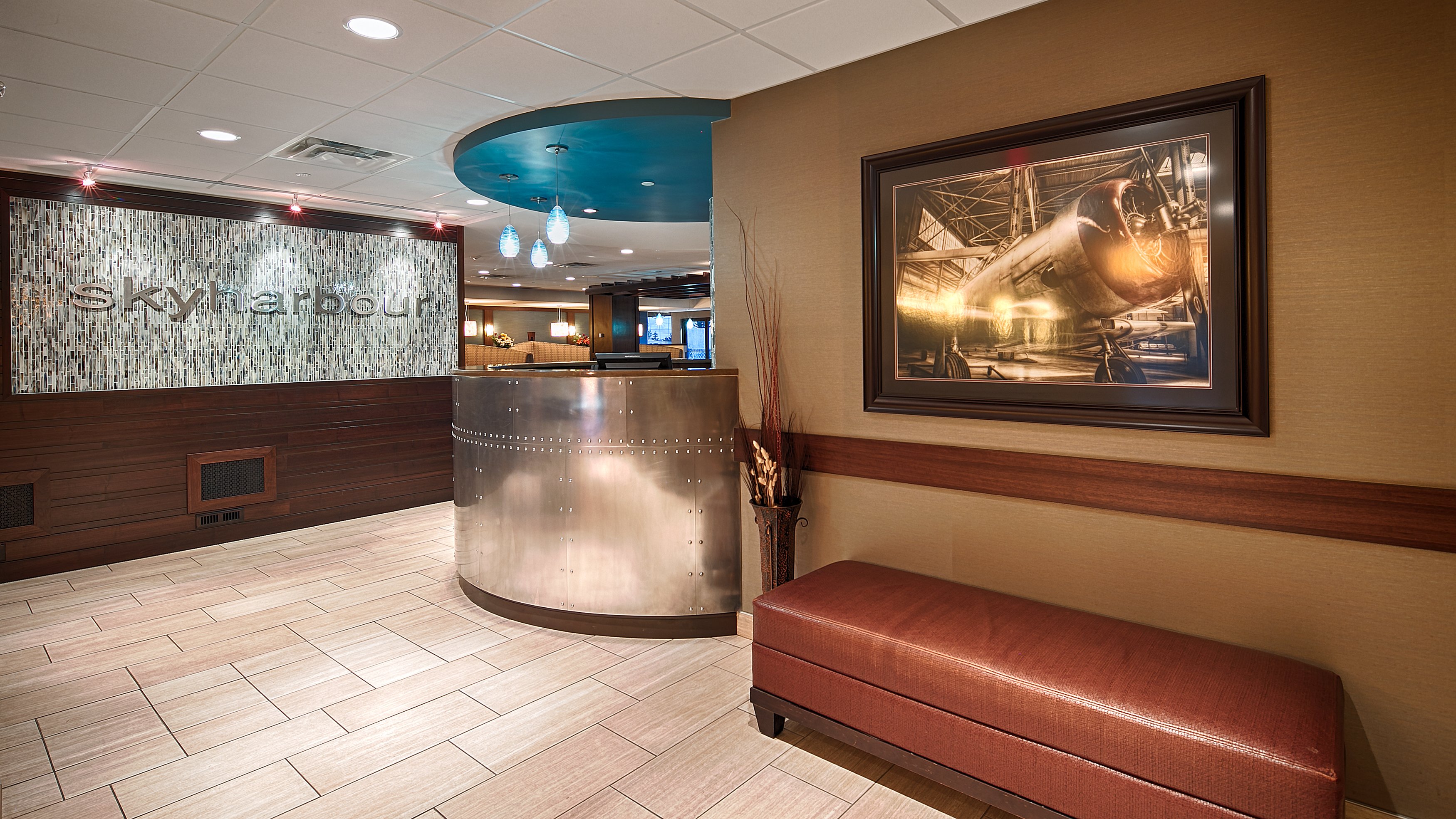 Best Western Plus Port O Call Hotel 11/73