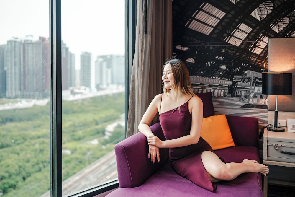 Mercure Bangkok Makkasan 49/79