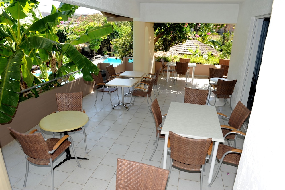 Kalithea Hotel 34/46