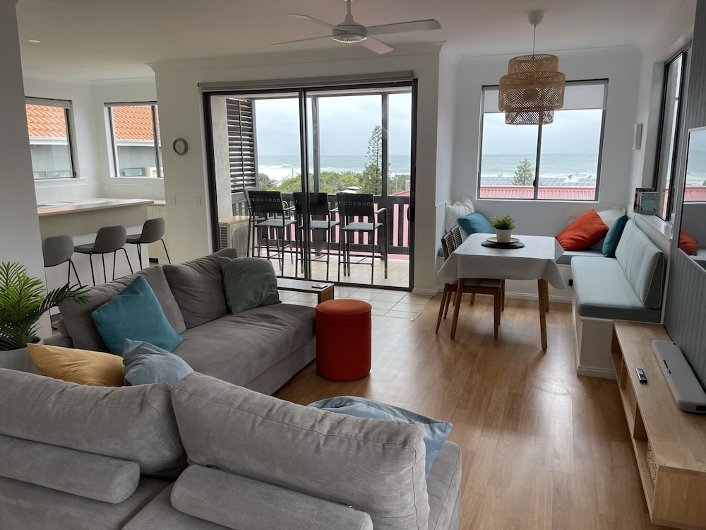 Coolum Beach Resort 33/58