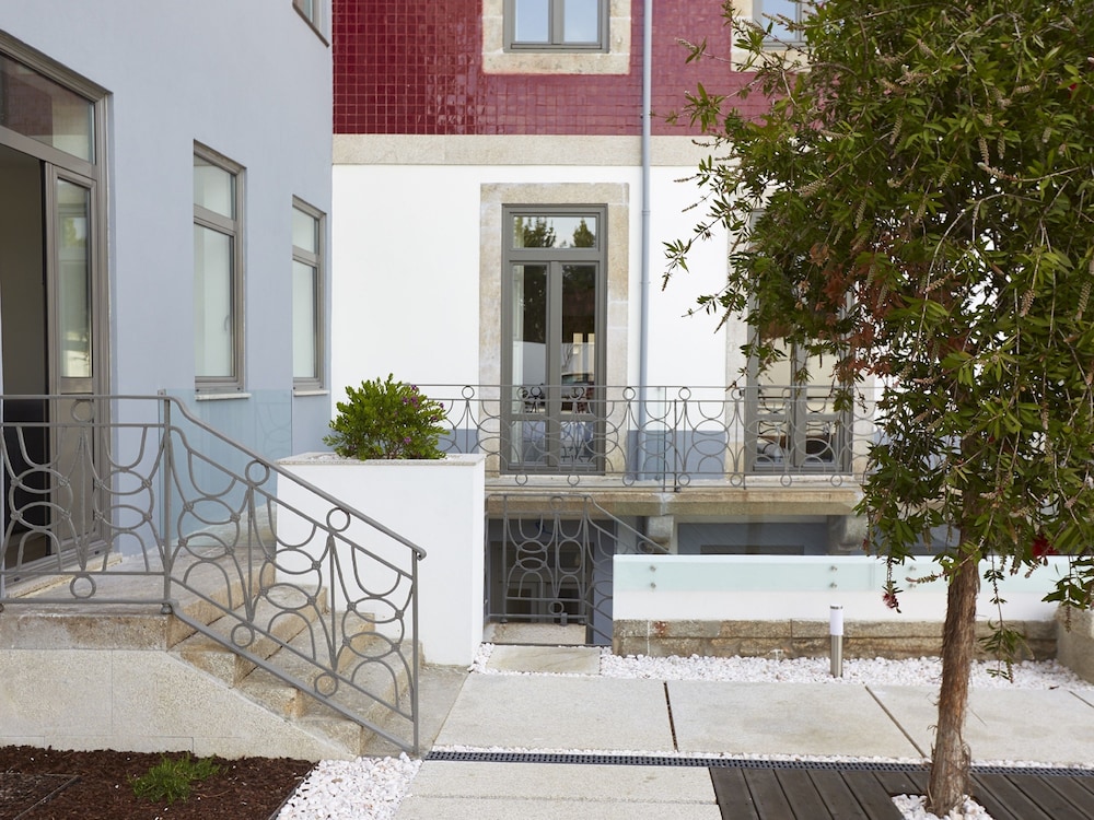 Porto Downtown Lovers Suites Bombarda 451 7/50