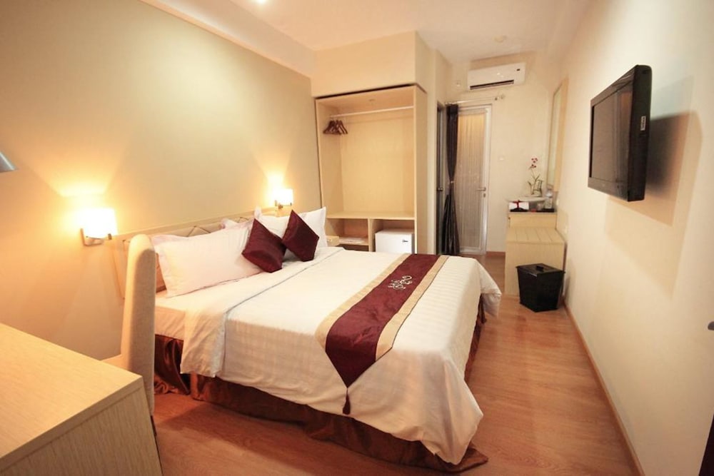 Reddoorz Apartment Manyar Street 13/30