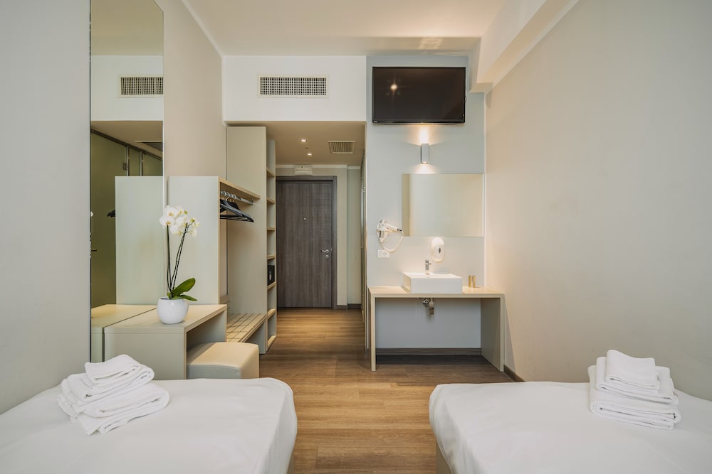 Room, Accessible