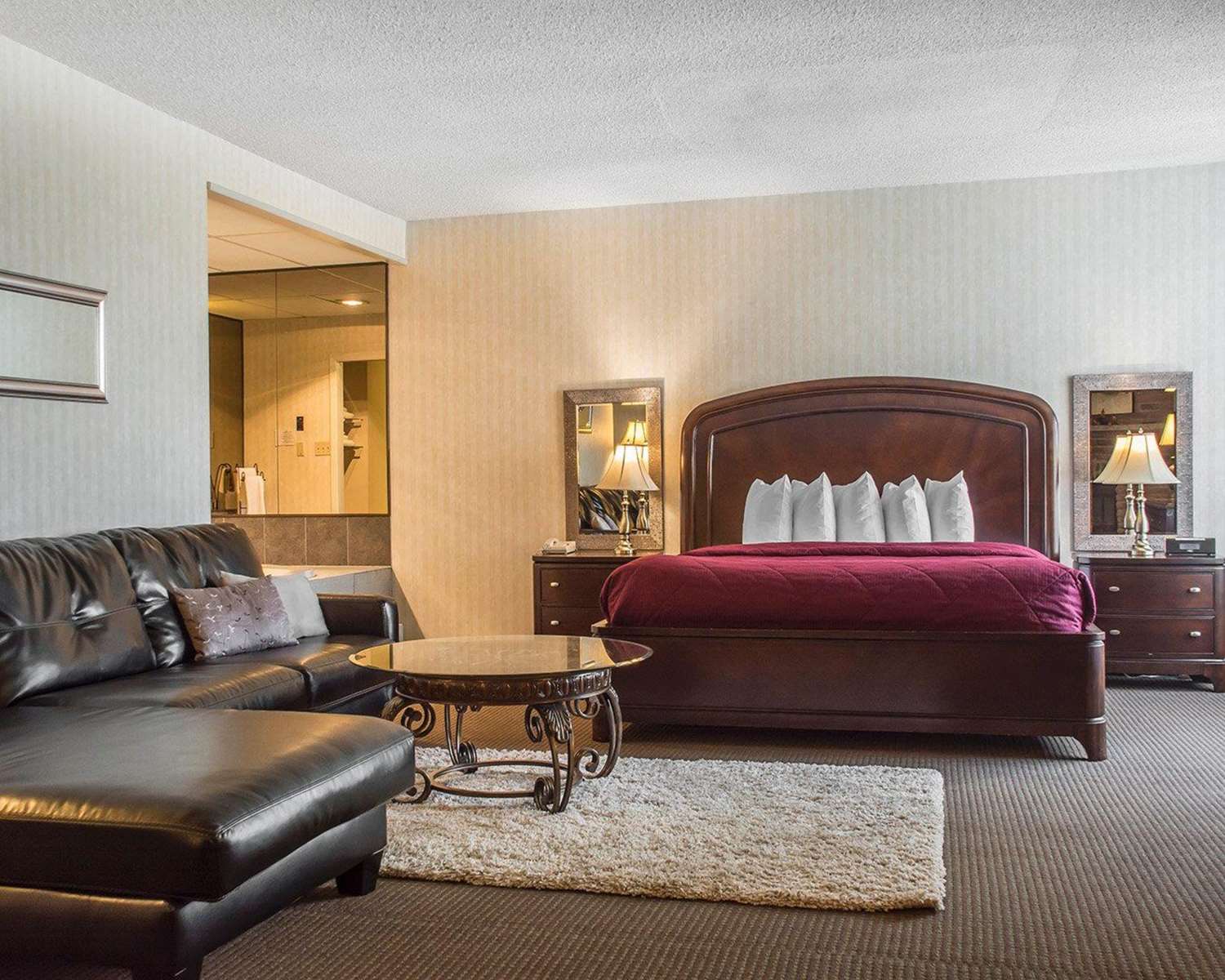 Quality Hotel Suites Woodstock 29/35