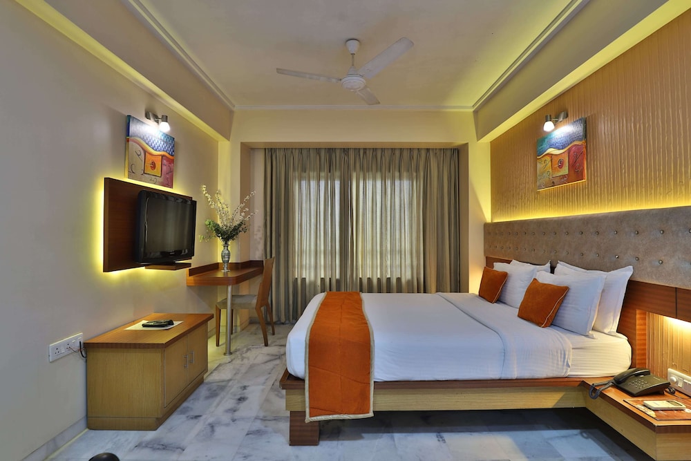 Hotel President 37/50