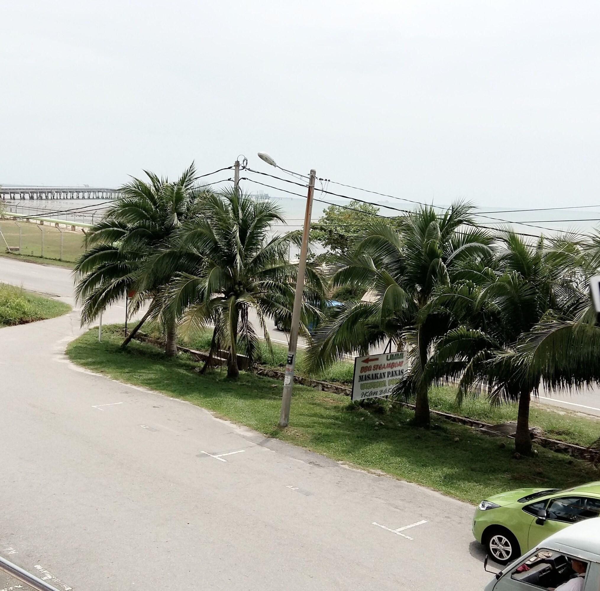 Pd Sea Front Hotel 23/26