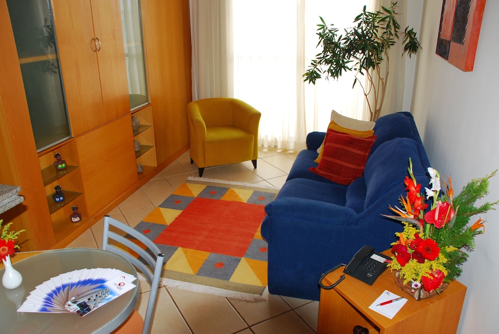 Hotel Differential Flat 3/44