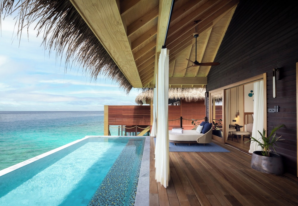 Mirihi Island Resort, Male 26/56