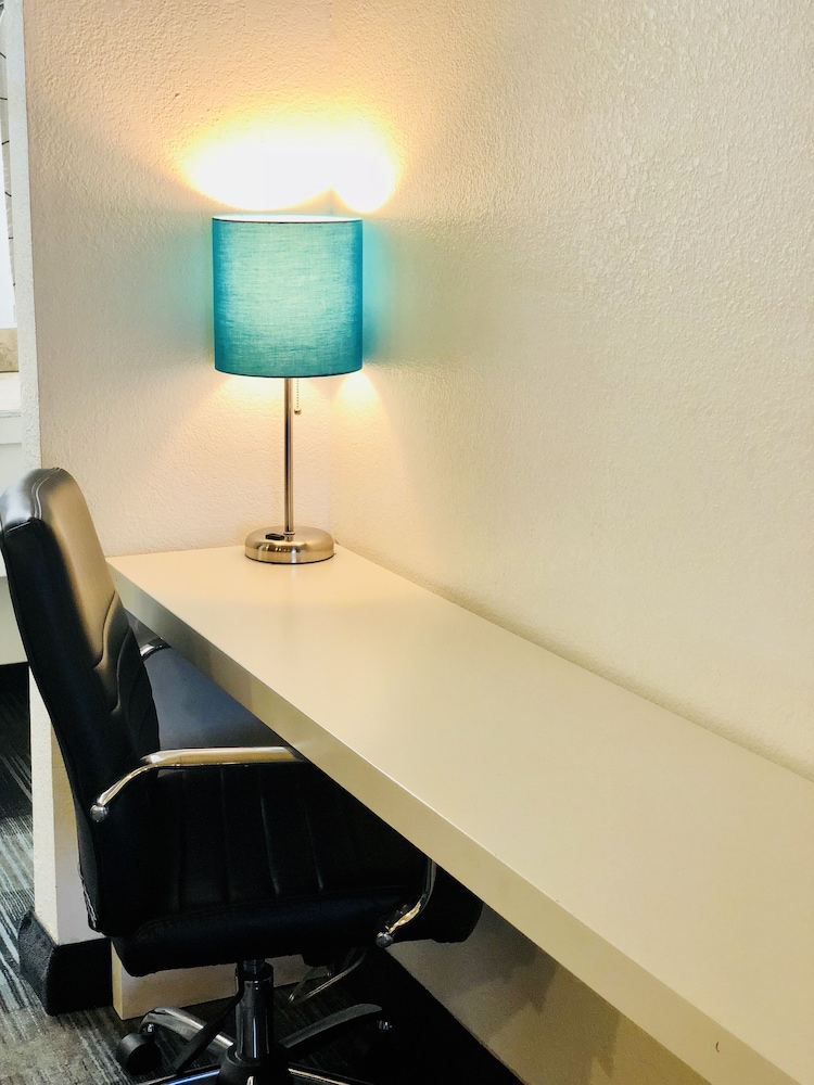 BridgePoint Inn Daly City 36/39