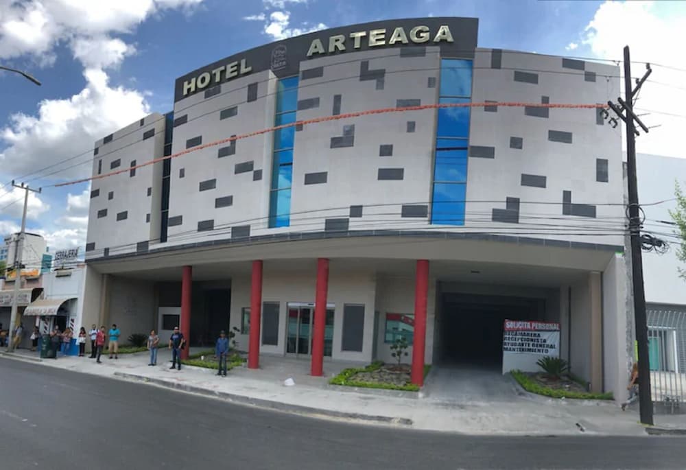 Hotel Plaza Arteaga 4/44