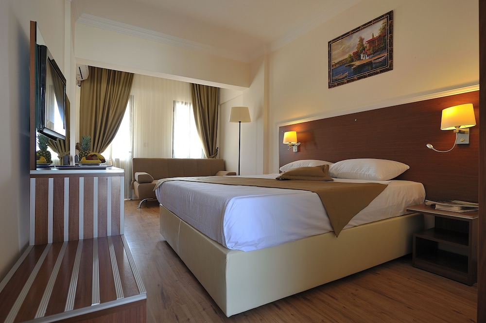 Soz Hotel Ex. The Best Life Hotel Gumbet 22/70