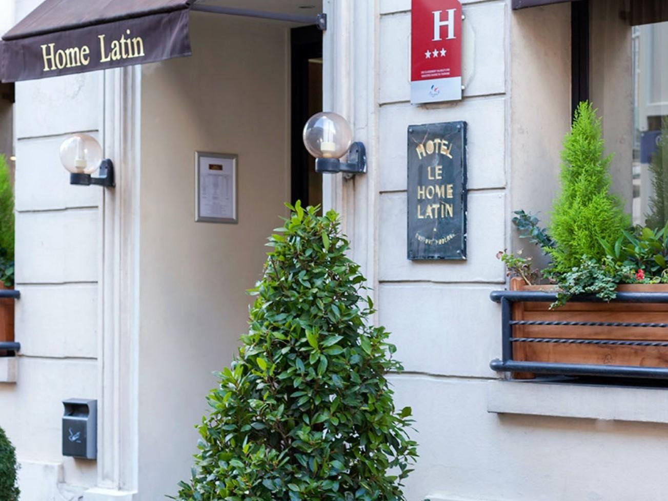 Home Latin in PARIS