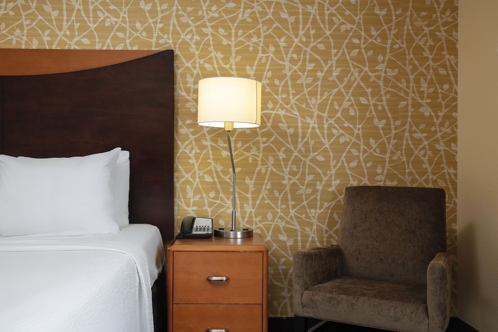 Fairfield Inn & Suites by Marriott Augusta 17/51