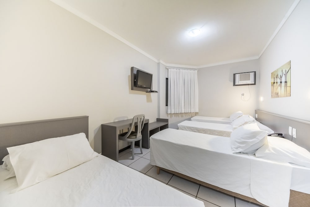 Camboriu Praia Hotel 26/75